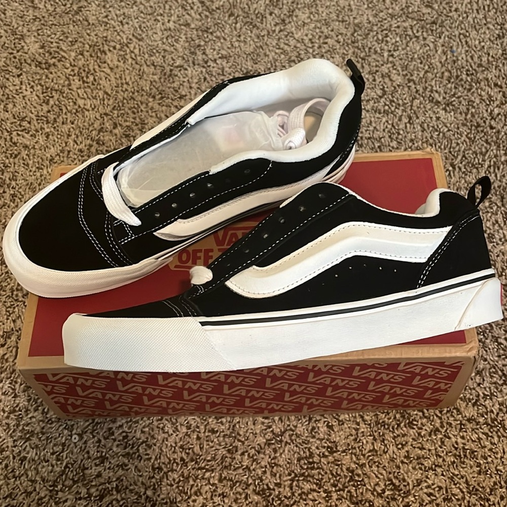COPY - Vans Knu Skool Shoe